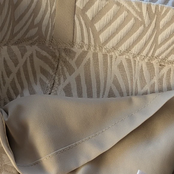 ANTONIO MELANI Cream Textured Midi Dress - Picture 6 of 6